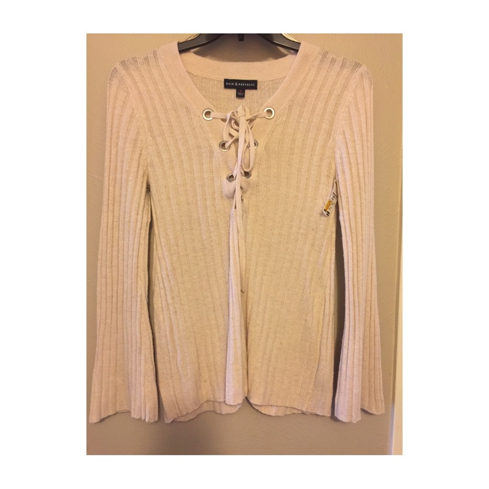 NWT cream lace up sweater